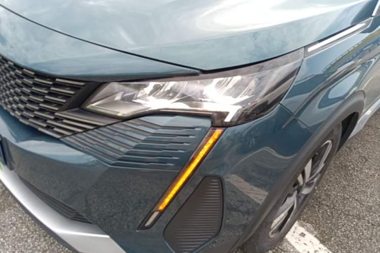 Used Peugeot 5008 2023 400THP Passionate Full-Seat Edition 7 Seats Left Front Headlight