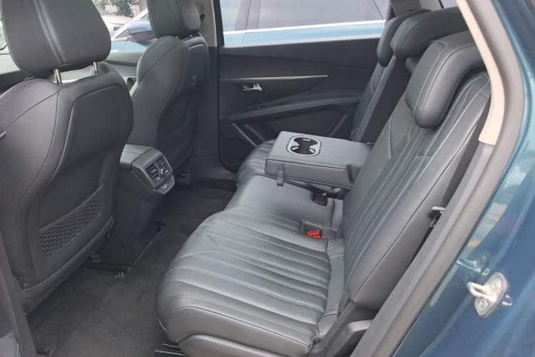 Used Peugeot 5008 2023 400THP Passionate Full-Seat Edition 7 Seats Left Rear Seat