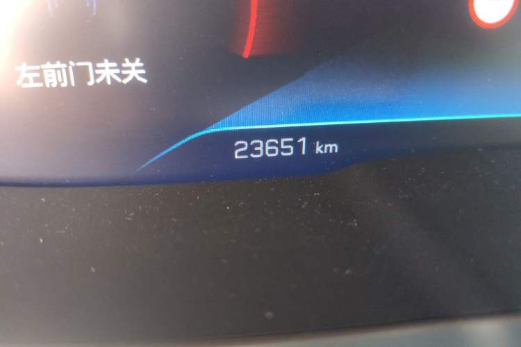 Used Peugeot 5008 2023 400THP Passion Edition 5-seater Odometer Close Up