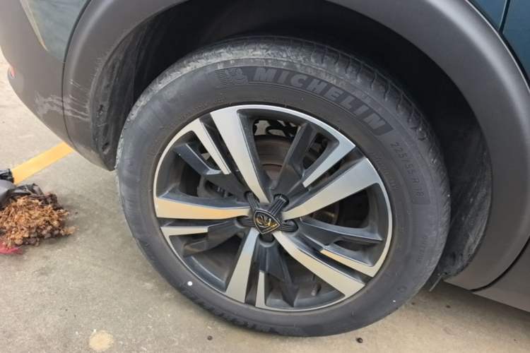 Used Peugeot 5008 2023 400THP Passionate Full-Seat Edition 7 Seats Right Rear Wheel Hub
