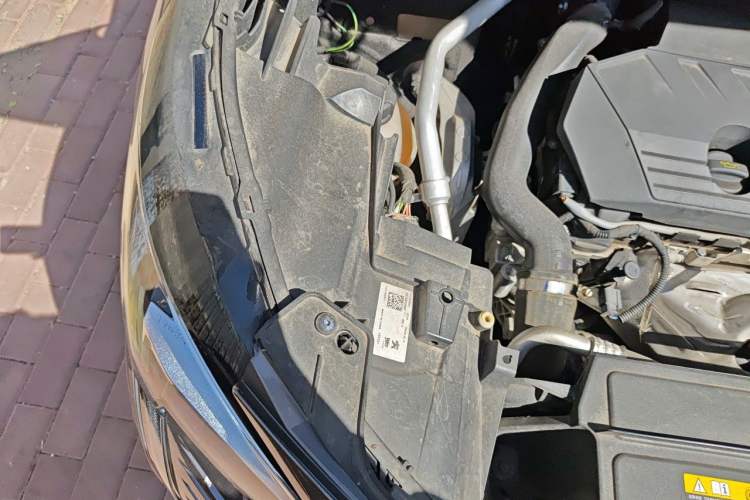 Used Peugeot 5008 2023 400THP True Love Edition 5-seater Engine Bay Right