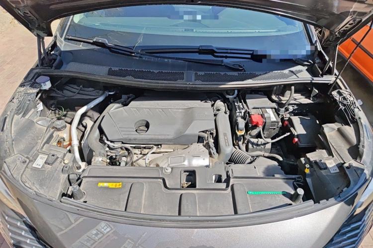 Used Peugeot 5008 2023 400THP True Love Edition 5-seater Engine Bay