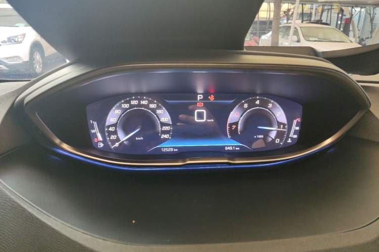 Used Peugeot 5008 2023 400THP True Love Edition 5-seater Instrument Cluster