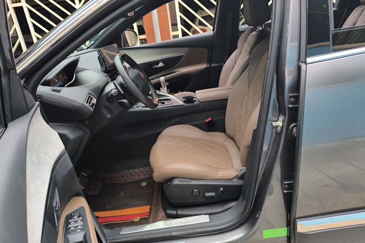 Used Peugeot 5008 2023 Restyled 400THP Flagship Glory Edition 7 Seats Left Front Seat