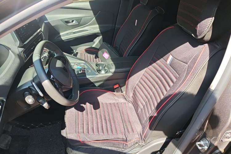 Used Peugeot 5008 2023 400THP True Love Edition 5-seater Left Front Seat