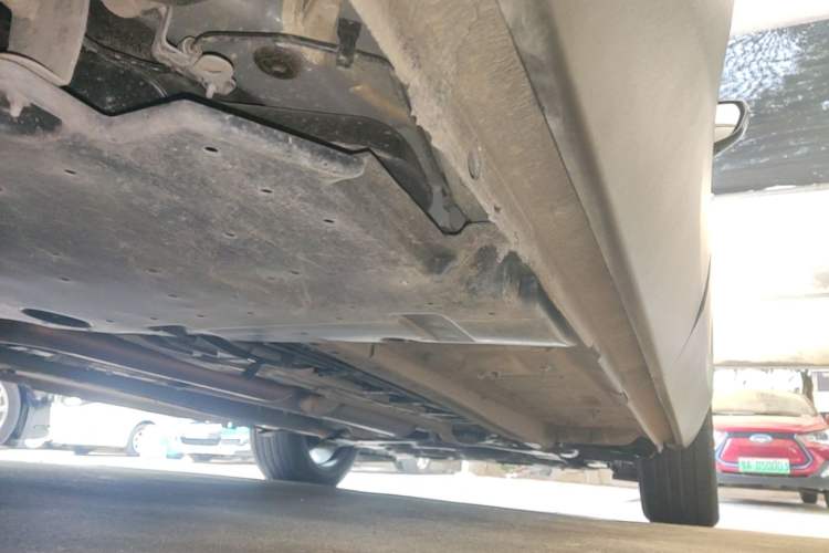 Used Peugeot 5008 2023 400THP True Love Edition 5-seater Right Side Sill