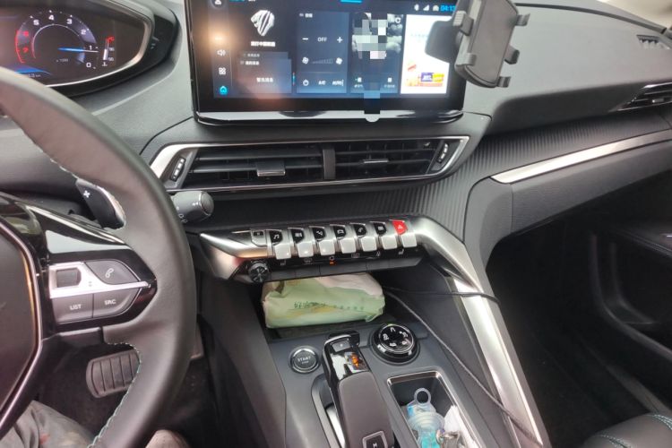 Used Peugeot 5008 2023 400THP Passionate Full-Seat Edition 7 Seats Audio And AC Panel