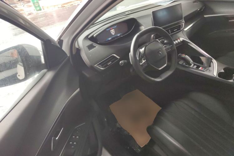 Used Peugeot 5008 2023 400THP Passionate Full-Seat Edition 7 Seats Driver Seat