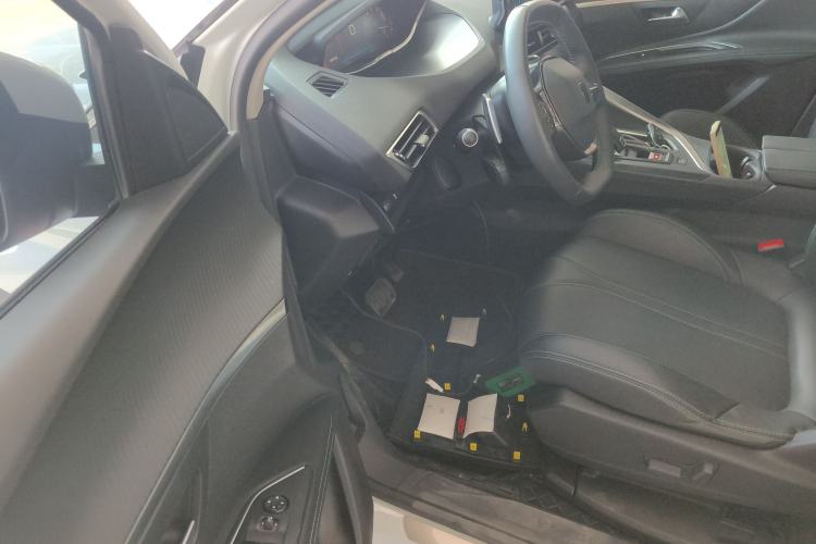 Used Peugeot 5008 2023 400THP True Love Edition 5-seater Driver Seat