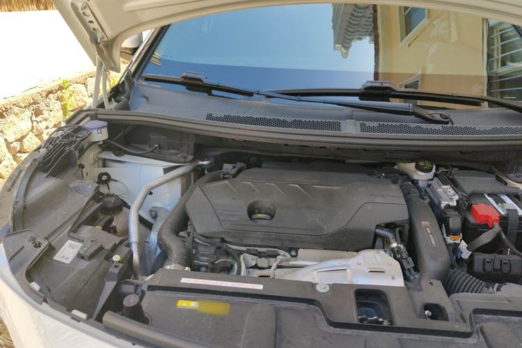 Used Peugeot 5008 2023 400THP True Love Edition 5-seater Engine Bay Right