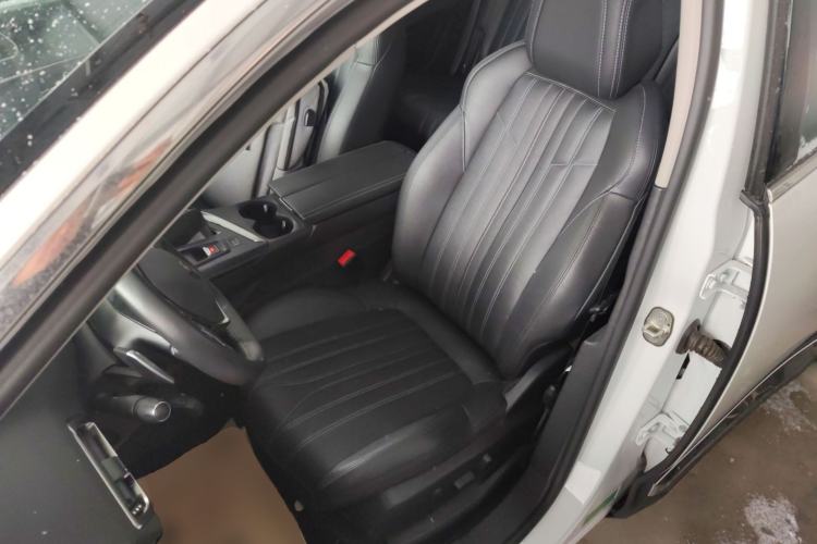 Used Peugeot 5008 2023 400THP Passionate Full-Seat Edition 7 Seats Left Front Seat
