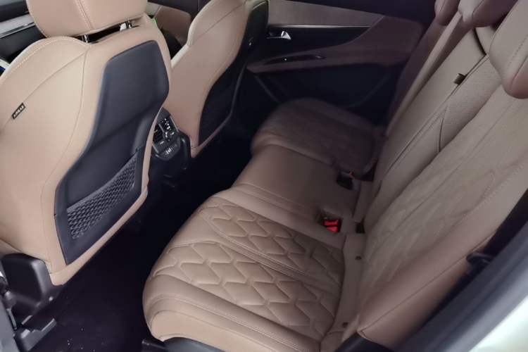 Used Peugeot 5008 2023 400THP Flagship Glory Edition 7-Seater Left Rear Seat