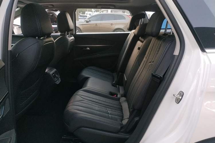 Used Peugeot 5008 2023 400THP Passionate Full-Seat Edition 7 Seats Left Rear Seat