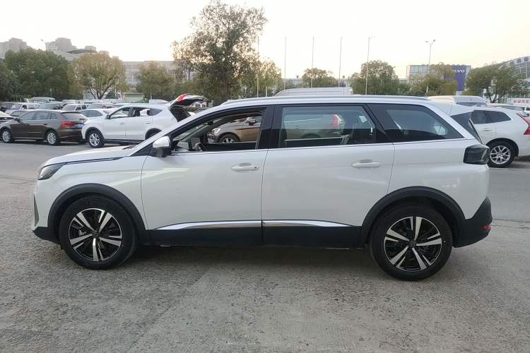 Used Peugeot 5008 2023 400THP Passionate Full-Seat Edition 7 Seats Left Side