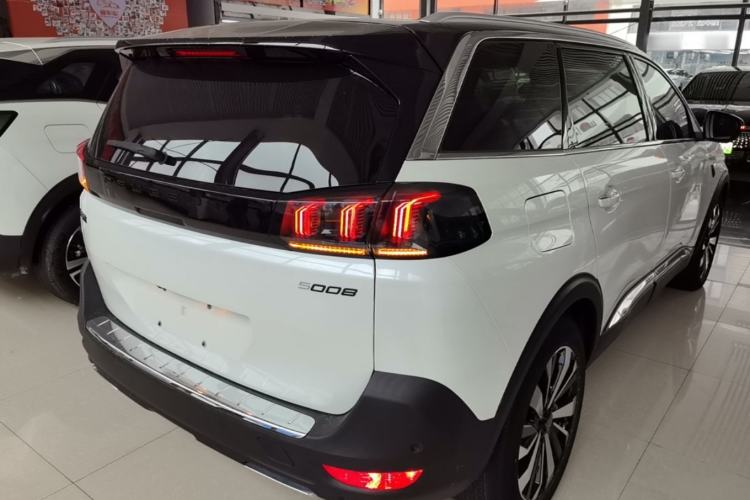 Used Peugeot 5008 2023 400THP Flagship Glory Edition 7-Seater Rear Right 45 Deg
