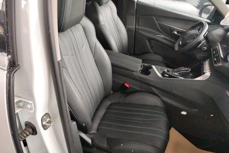 Used Peugeot 5008 2023 400THP Passionate Full-Seat Edition 7 Seats Right Front Seat
