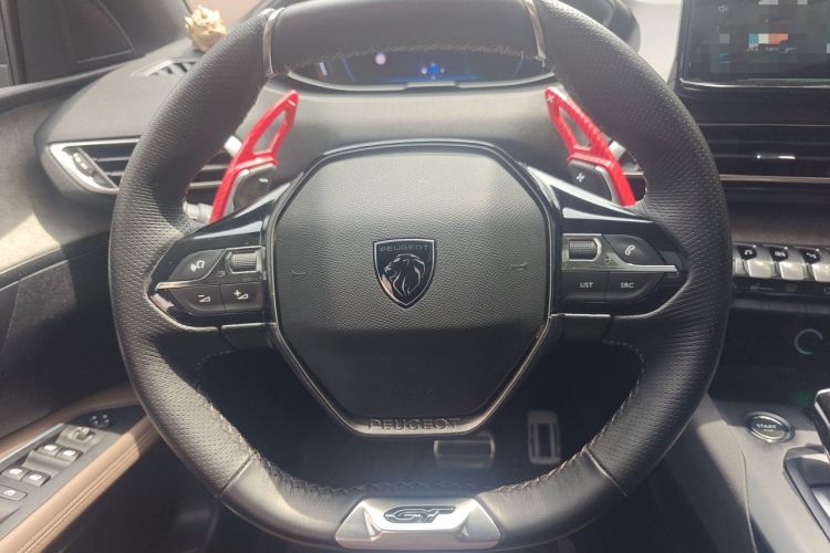 Used Peugeot 5008 2023 400THP Flagship Glory Edition 7-Seater Steering Wheel