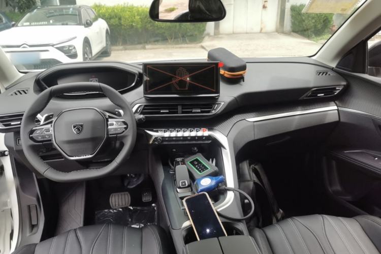Used Peugeot 5008 2025 Flagship Edition Center Console