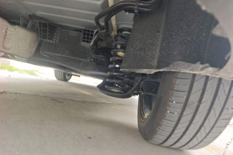 Used Peugeot 5008 2025 Flagship Edition Chassis Rear Right