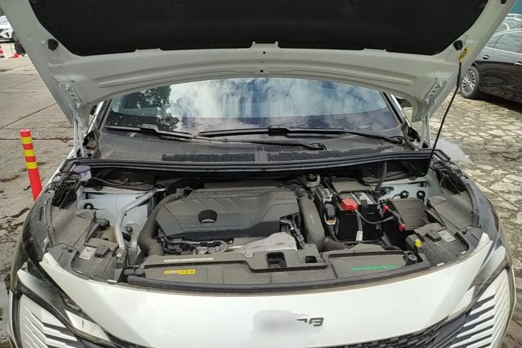 Used Peugeot 5008 2025 Luxury Edition Engine Bay