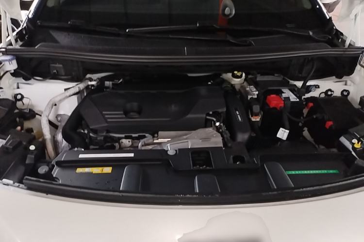 Used Peugeot 5008 2025 Luxury Edition Engine Bay