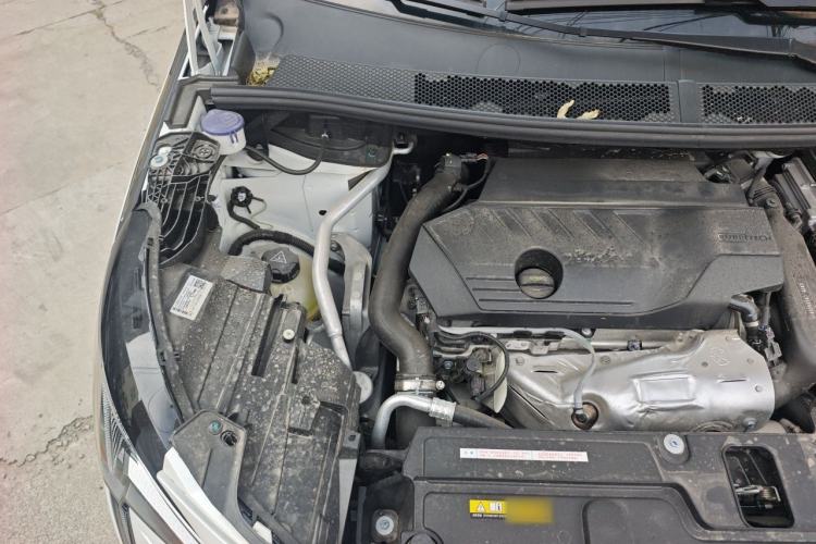 Used Peugeot 5008 2025 Flagship Edition Engine Bay Right