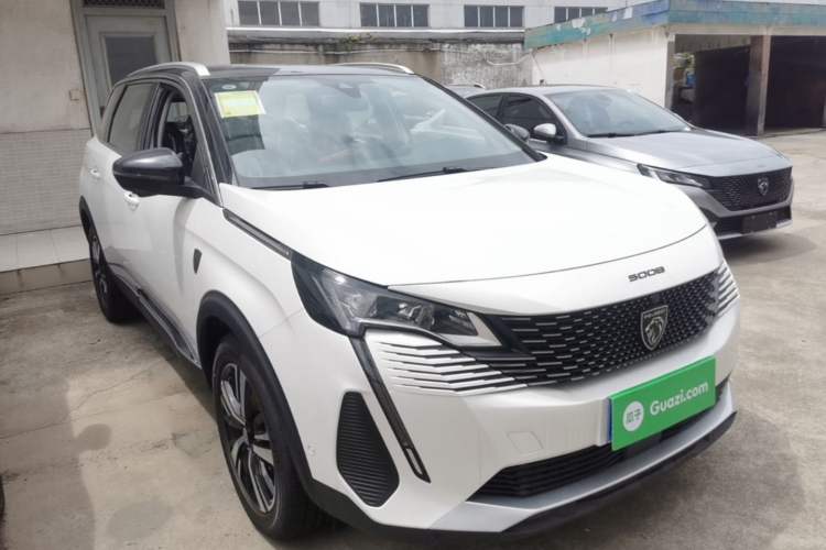 Used Peugeot 5008 2025 Flagship Edition Front Right 45 Deg