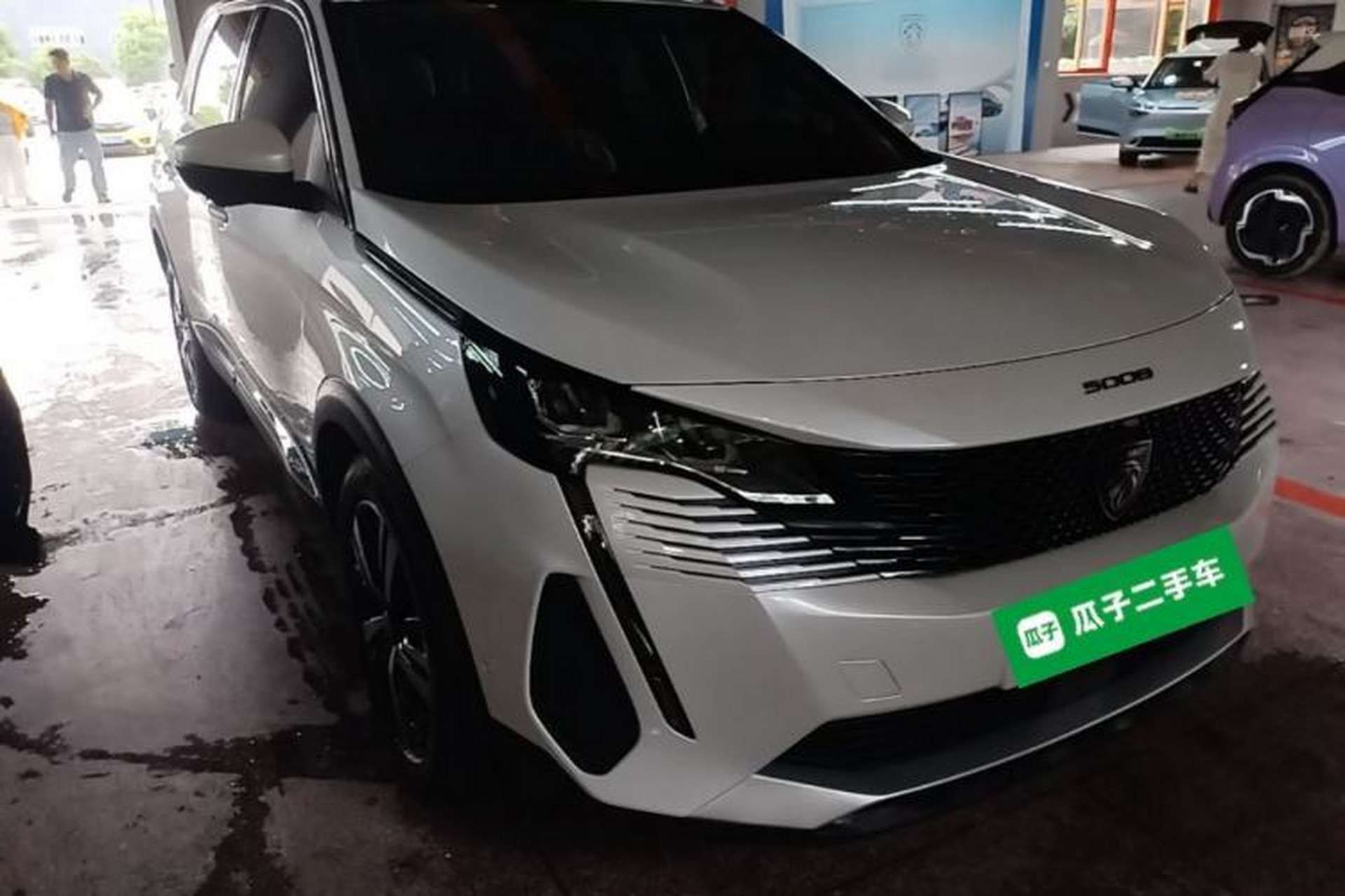 Used Peugeot 5008 2025 Luxury Edition Front Right 45 Deg