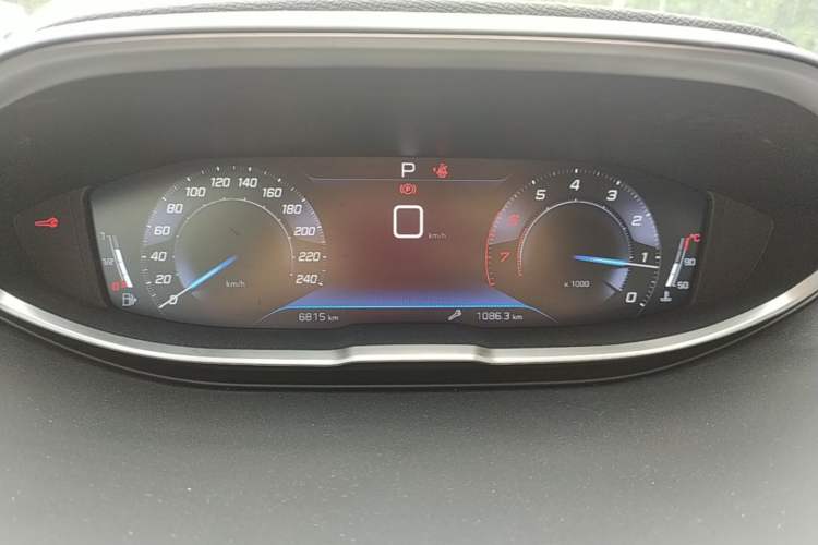 Used Peugeot 5008 2025 Luxury Edition Instrument Cluster