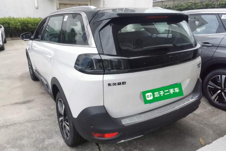 Used Peugeot 5008 2025 Flagship Edition Rear Left 45 Deg