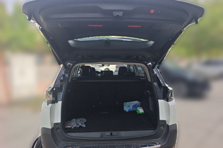Used Peugeot 5008 2025 Flagship Edition Trunk