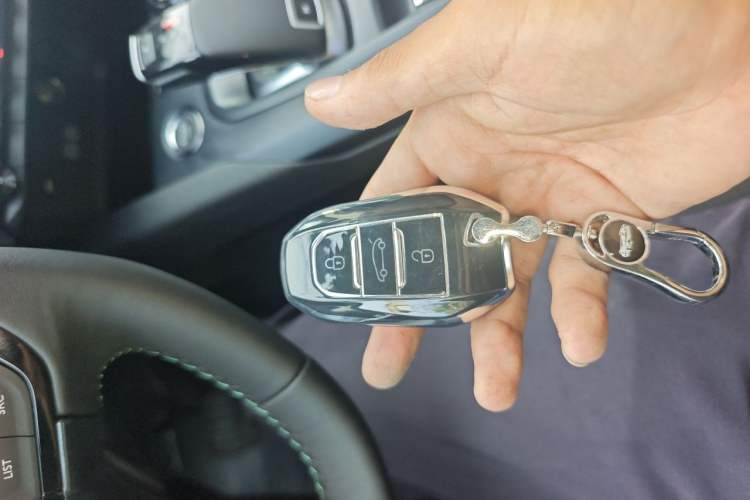 Used Peugeot 5008 2025 Flagship Edition Vehicle Key