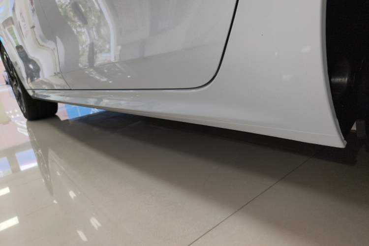 Used Peugeot 508 2023 508L 400THP Driving Flagship Edition Left Side Sill