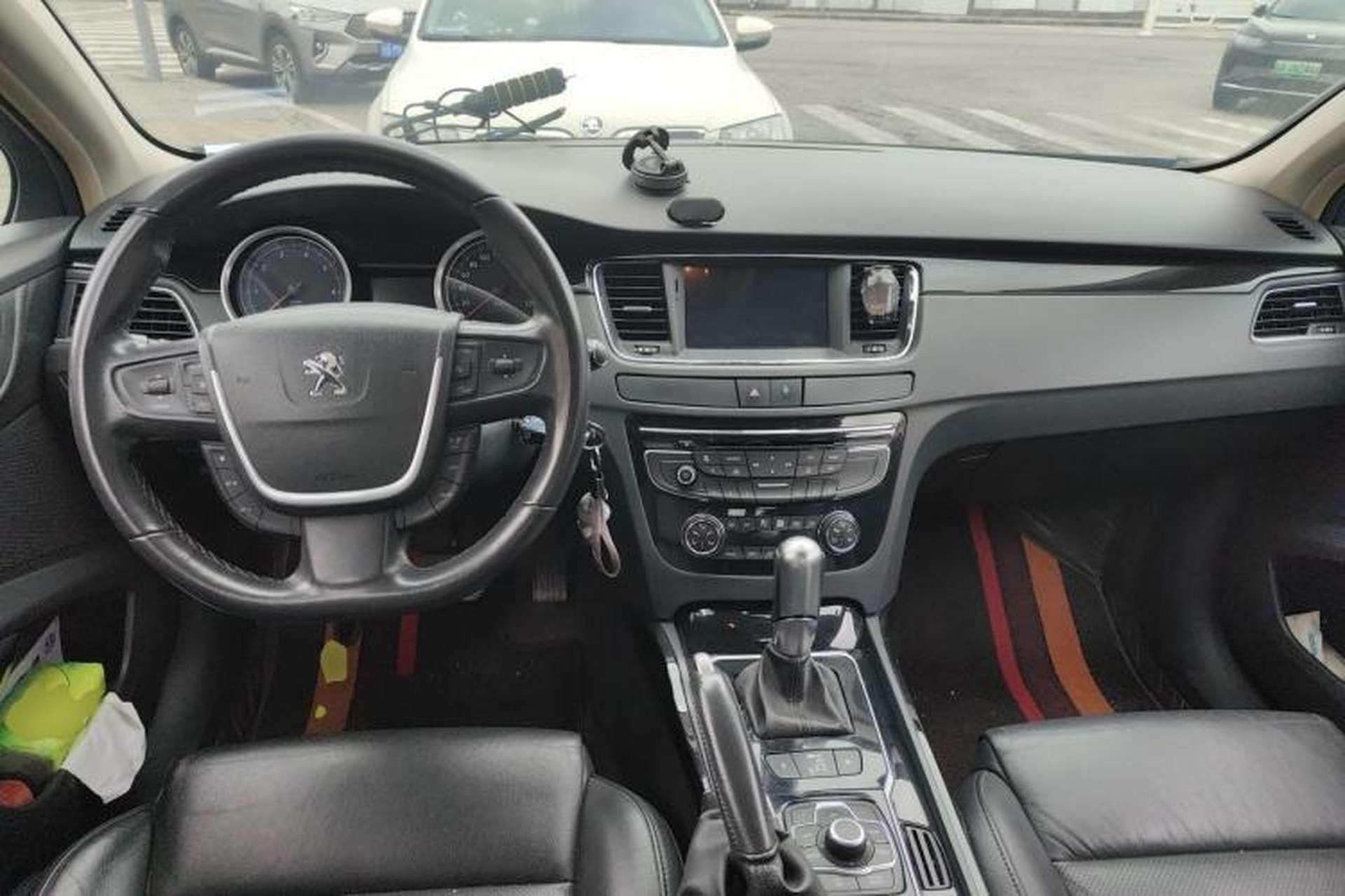Used Peugeot 508 2011 2.3L Automatic Luxury Edition Center Console