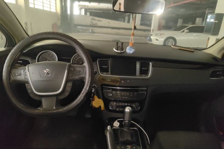 Used Peugeot 508 2011 2.3L Automatic Luxury Edition Center Console