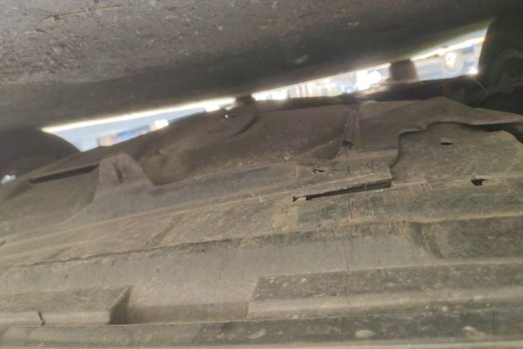 Used Peugeot 508 2011 2.3L Automatic Classic Edition Chassis Front