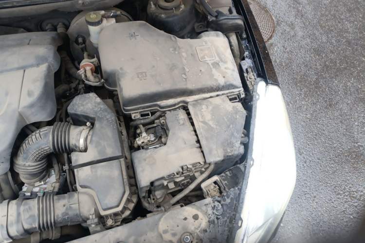 Used Peugeot 508 2011 2.3L Automatic Flagship Edition Engine Bay Left