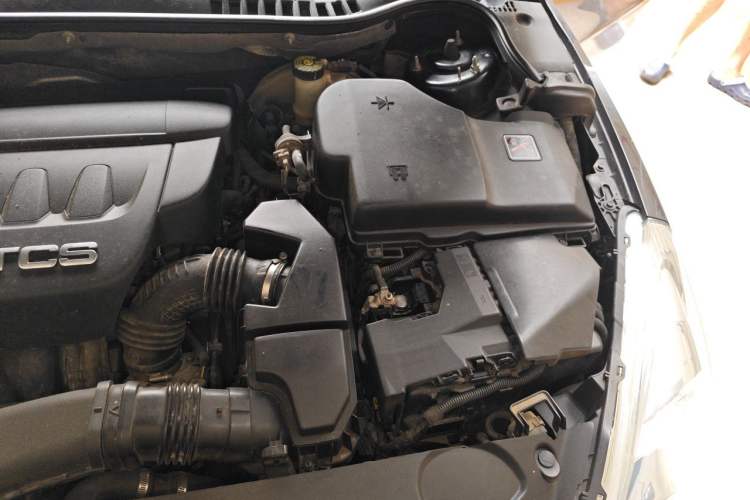 Used Peugeot 508 2011 2.3L Automatic Flagship Edition Engine Bay Left