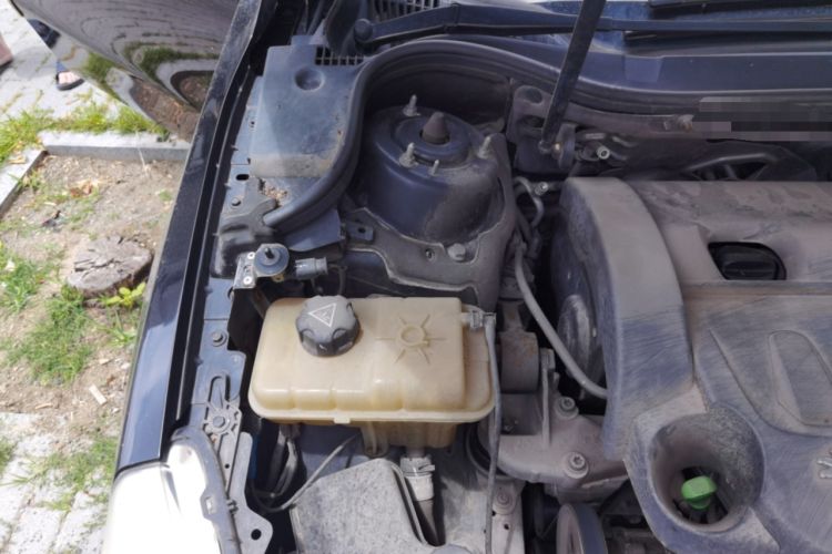 Used Peugeot 508 2011 2.3L Automatic Flagship Edition Engine Bay Right