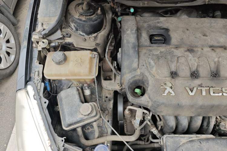 Used Peugeot 508 2011 2.3L Automatic Flagship Edition Engine Bay Right