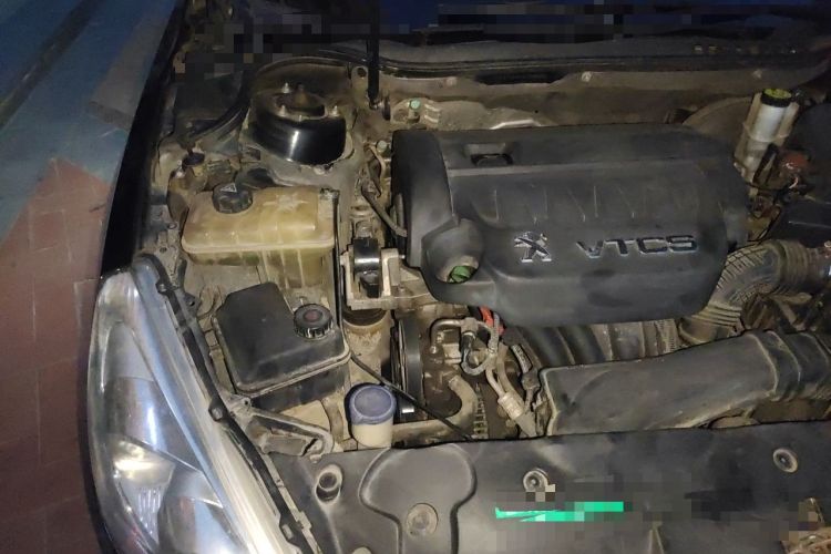 Used Peugeot 508 2011 2.3L Automatic Flagship Edition Engine Bay Right