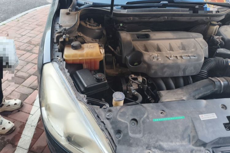 Used Peugeot 508 2011 2.3L Automatic Flagship Edition Engine Bay Right