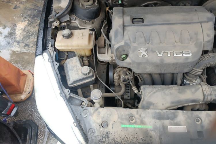 Used Peugeot 508 2011 2.3L Automatic Flagship Edition Engine Bay Right