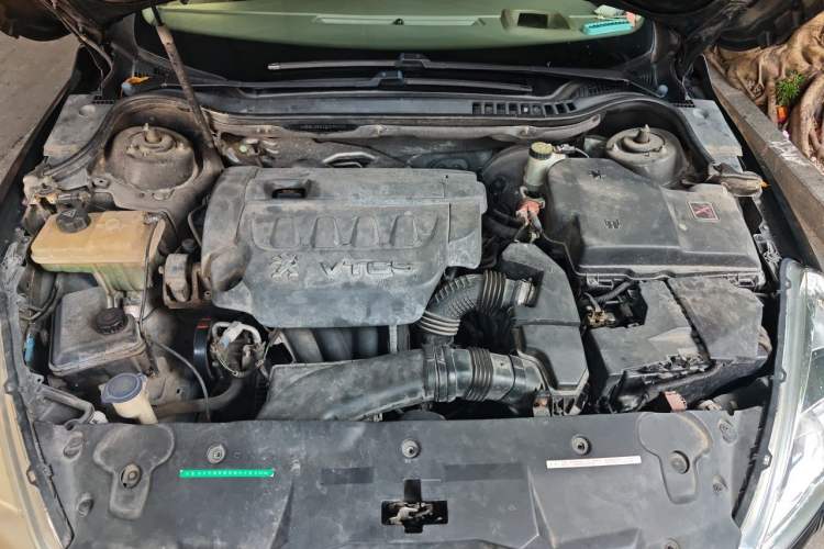 Used Peugeot 508 2011 2.3L Automatic Flagship Edition Engine Bay