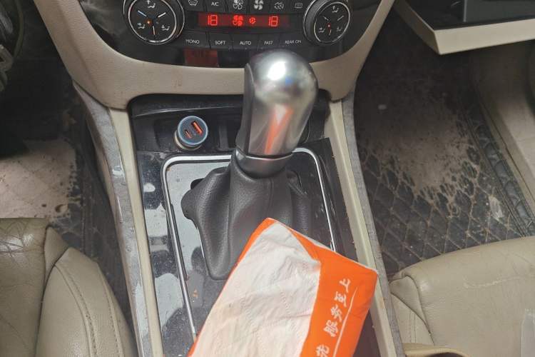 Used Peugeot 508 2011 2.3L Automatic Flagship Edition Gear Lever