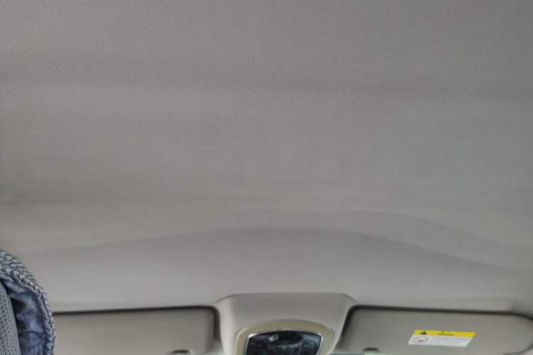 Used Peugeot 508 2011 2.0L Manual Classic Edition Headliner