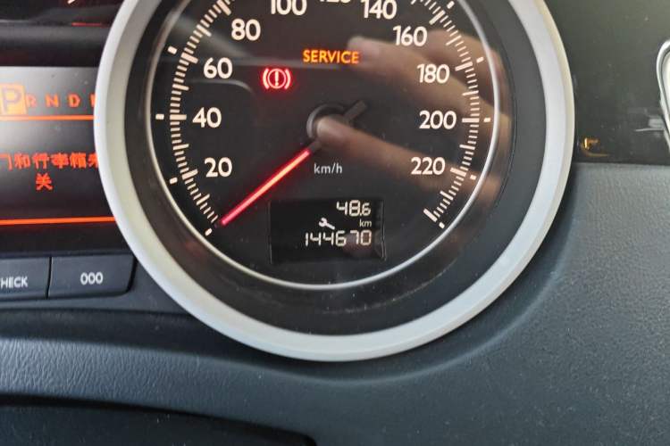 Used Peugeot 508 2011 2.3L Automatic Luxury Edition Odometer Close Up
