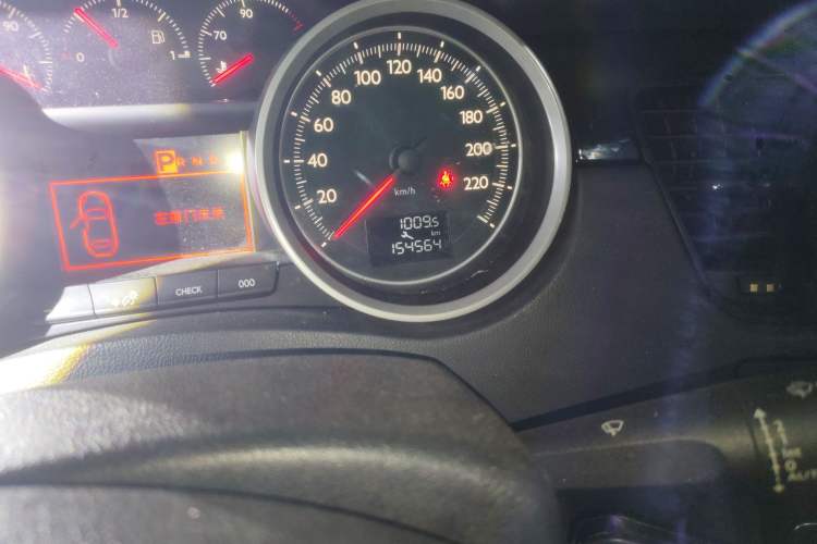 Used Peugeot 508 2011 2.3L Automatic Luxury Edition Odometer Close Up