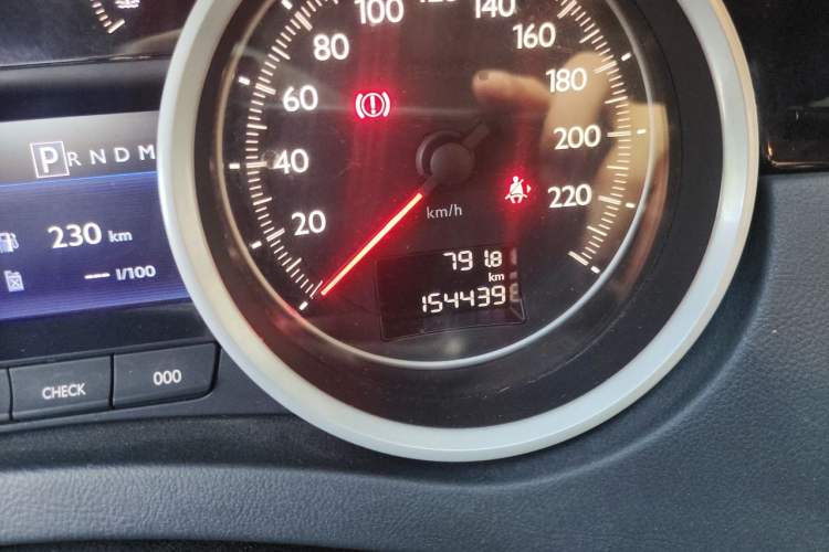 Used Peugeot 508 2011 2.3L Automatic Flagship Edition Odometer Close Up