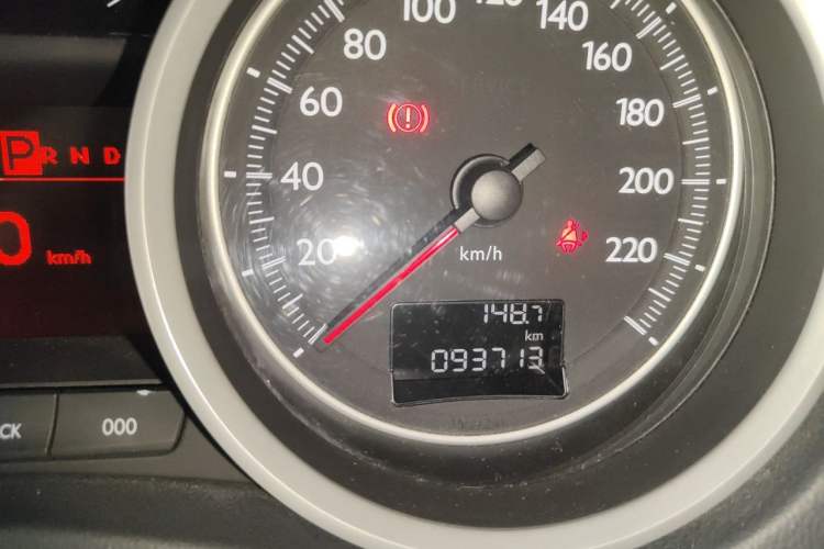Used Peugeot 508 2011 2.3L Automatic Luxury Edition Odometer Close Up